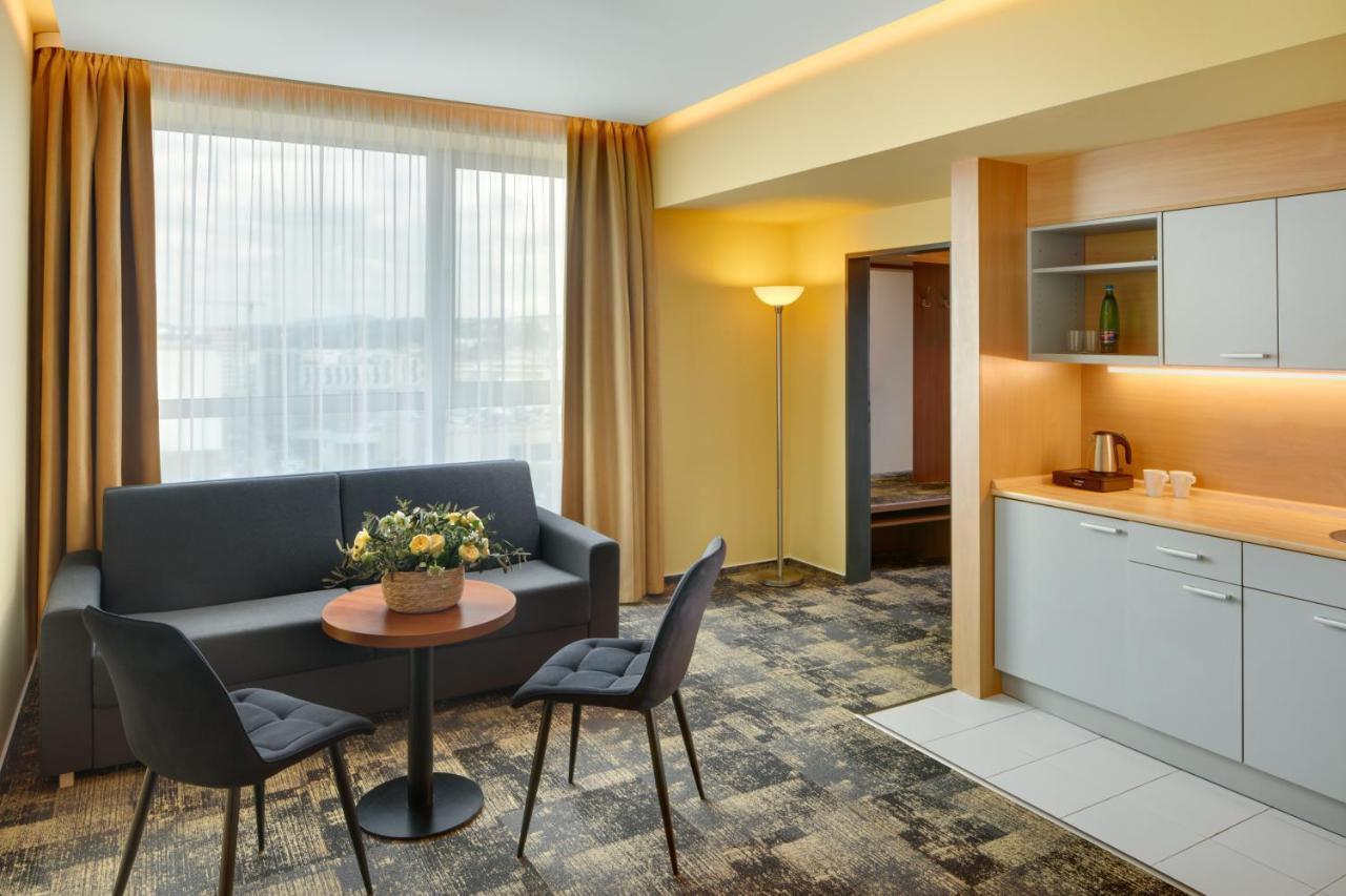 Avanti Hotel Brno Ngoại thất bức ảnh