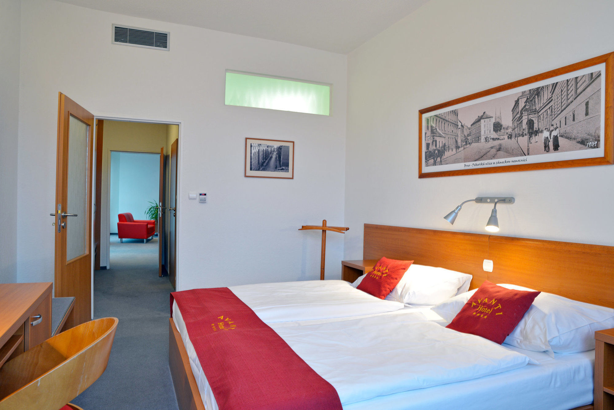 Avanti Hotel Brno Ngoại thất bức ảnh