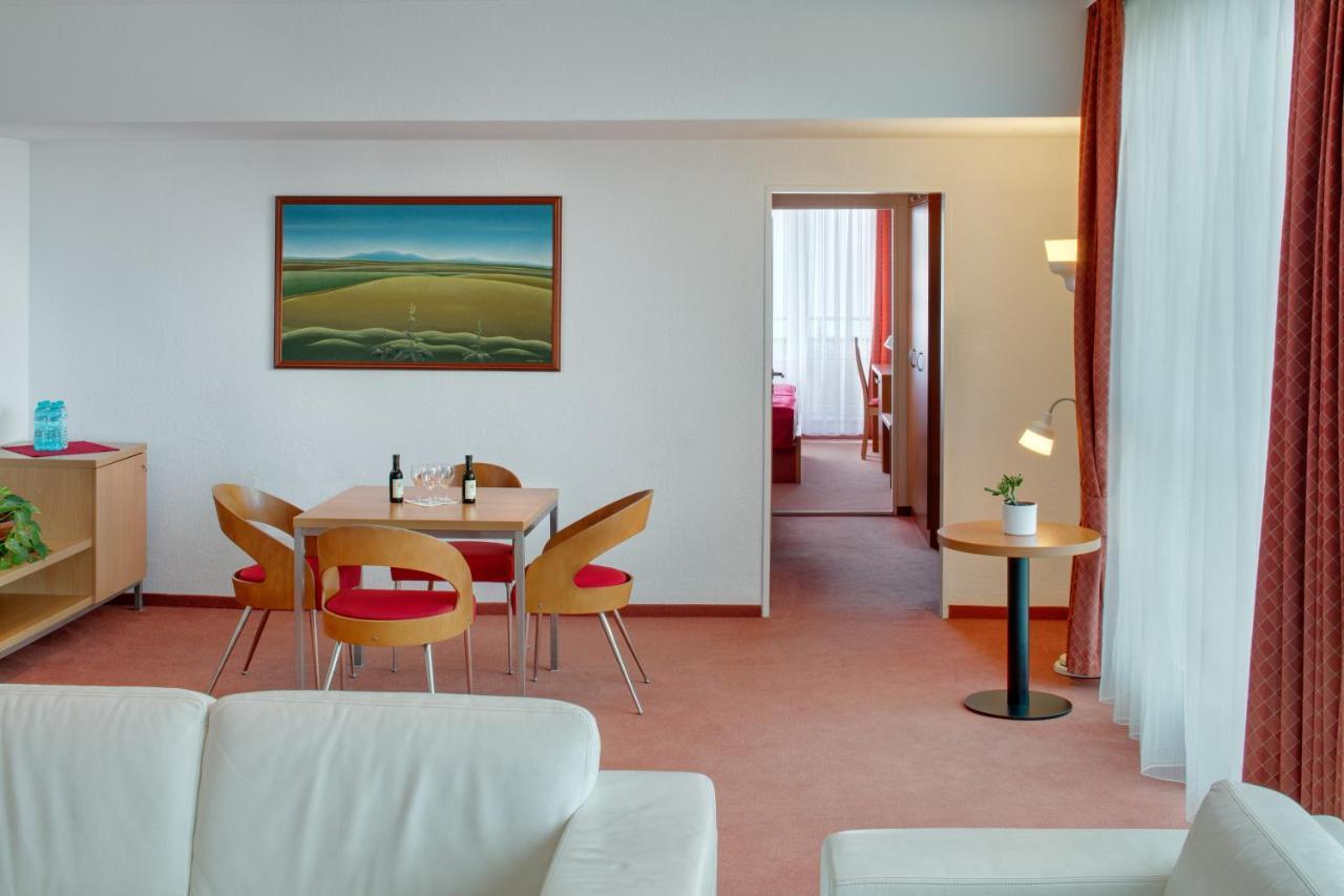 Avanti Hotel Brno Ngoại thất bức ảnh